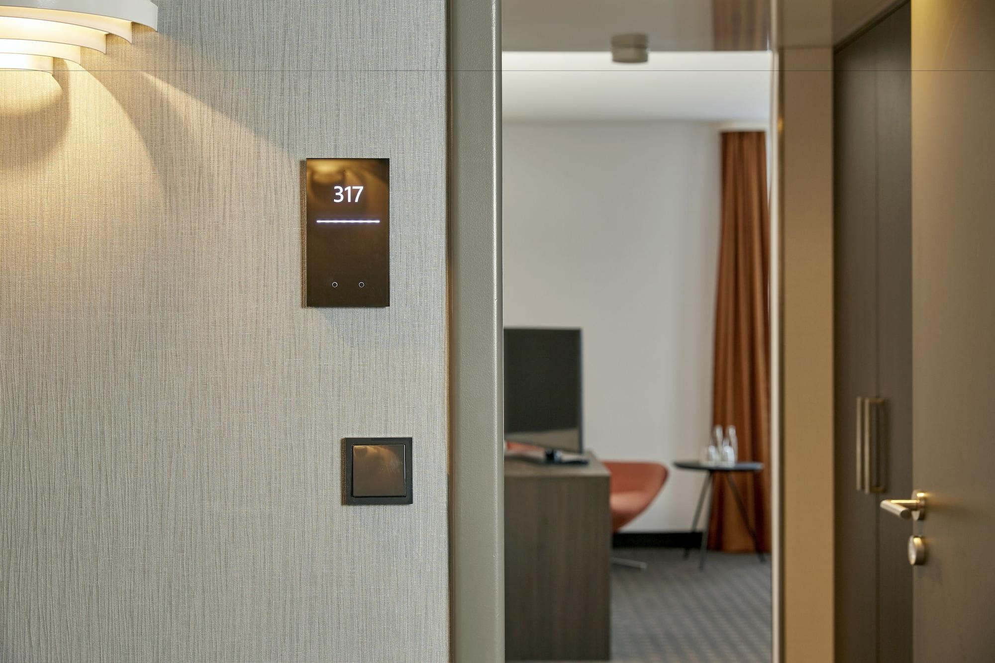 H4 ホテル レジデンツシュロス バイロイト エクステリア 写真